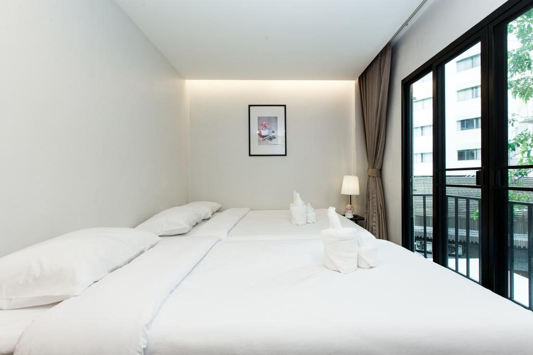 Metro Hotel Bangkok Exterior photo