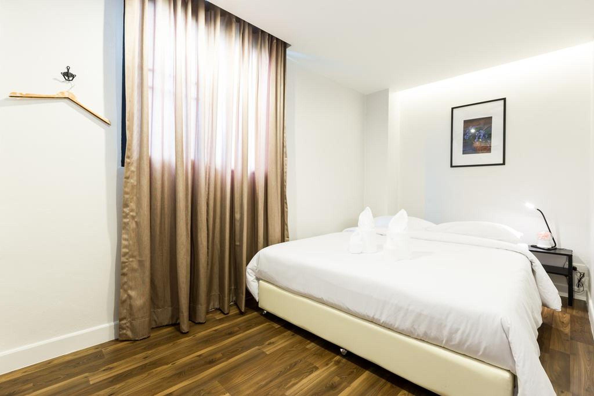 Metro Hotel Bangkok Exterior photo